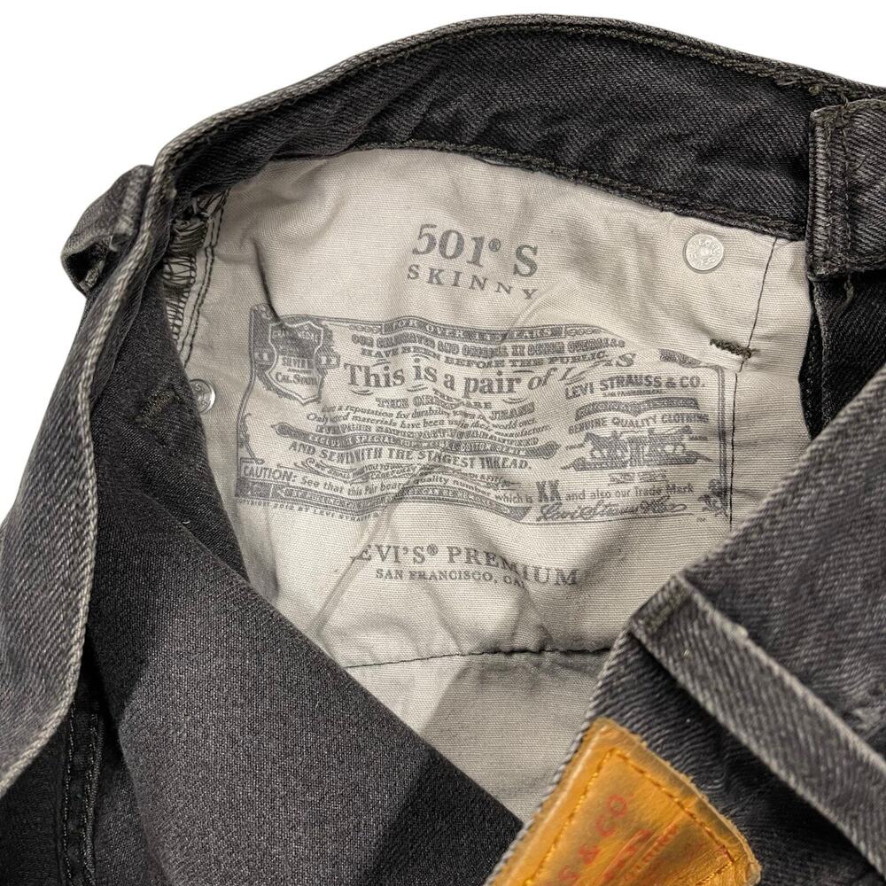 Levi Strauss &Co Black 501 Jeans Skinny ButtonFly Premium Denim Distressed 26x28 - Picture 11 of 11
